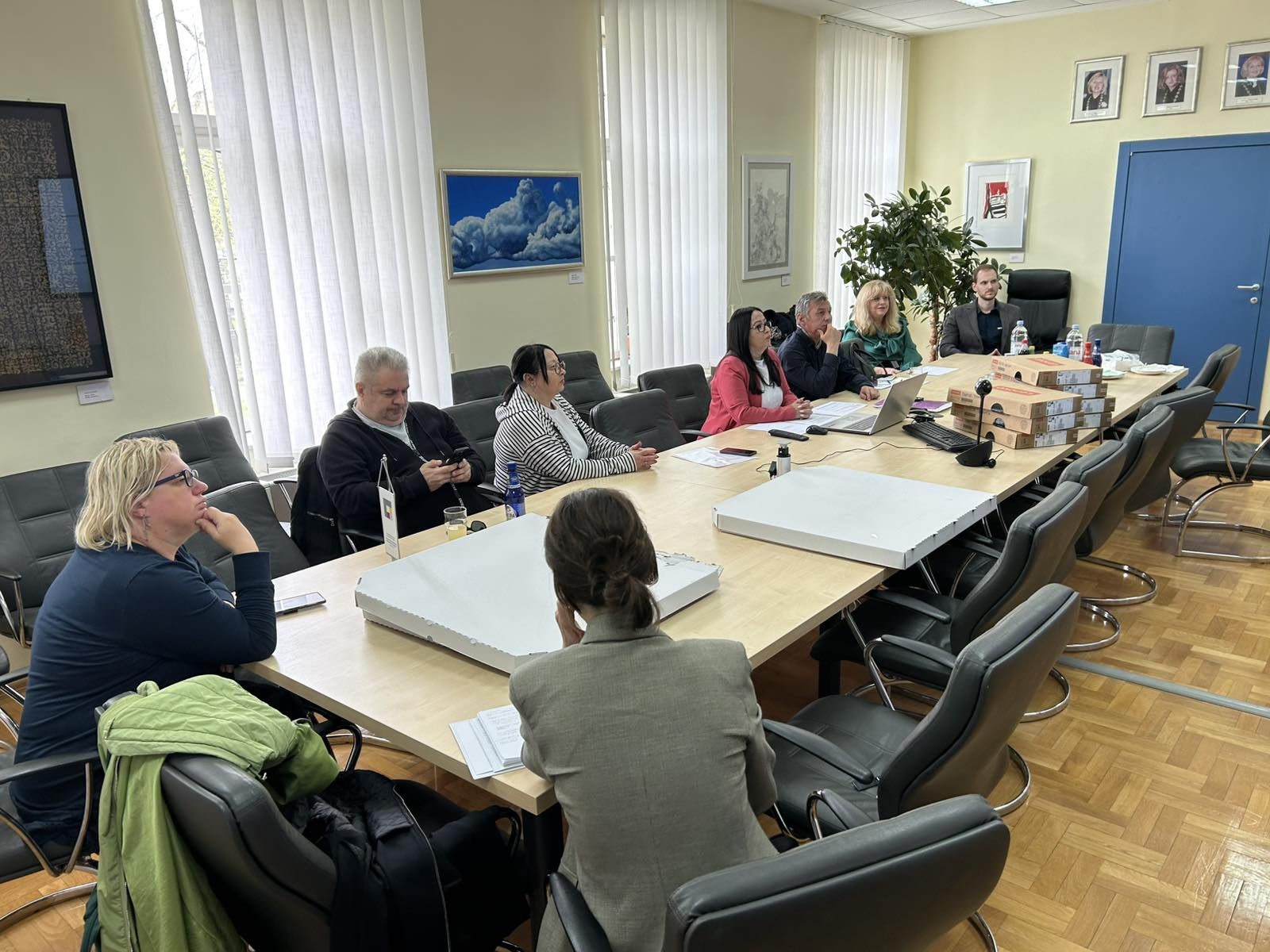 Od reinterpretacije do retrodigitalizacije školskih priručnika na hrvatskom jeziku od sredine 19. do početnih desetljeća 20. stoljeća